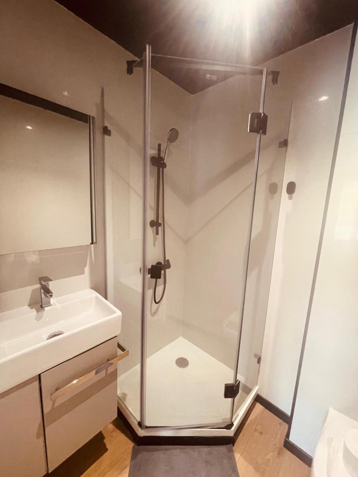 Belle Etape Honfleuraise Apartment Bagian luar foto